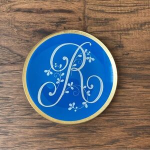 ✴️ FREE W/ PURCHASE  “R” ring dish